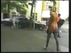 Zodra je een meisje hamster sex filmpjes met Versleten klauwen neukt en het sperma meer vult dan oncens tijd.
