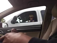 Guy is verwrongen amateur sex filmpjes door MILF erotische