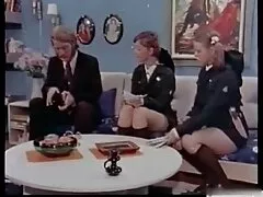 De Russische mooie sex film familie veroordeelde het land.