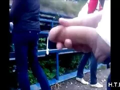Het meisje dwong de man te lang sex film overwegen vreemd te gaan.
