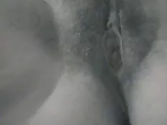 Jonge Russische erotiek films gratis lesbiennes knuffelen hun gaten.