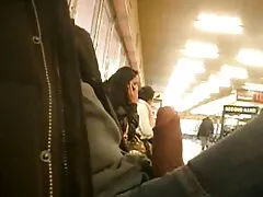 Jonge oudere studenten neuken trio sex filmpje