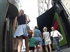 Zwarte kinky sex filmpjes kerel neukt een harde jonge slet